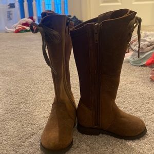 Joyfolie size 4 boots